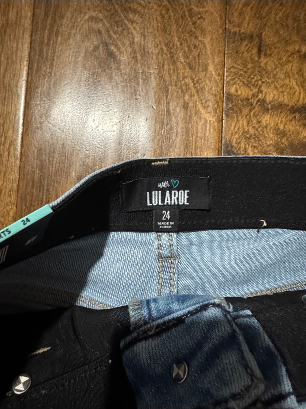 LuLaRoe Light Blue Denim cuffed Rolled Hem Shorts - Picture 2 of 4